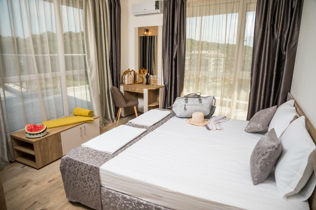 Allure Beach Resort Aparthotel Primorsko Pokoj fotografie